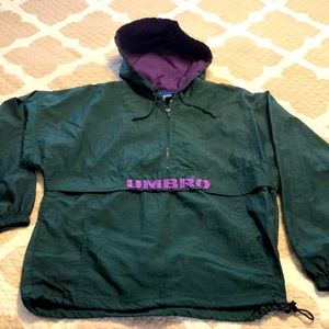 UMBRO⚽️Vintage 90’s Umbro Windbreaker Pullover_Green & Purple 💯% Nylon Fabric